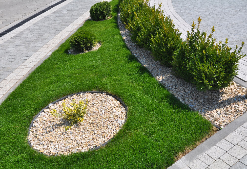 7 Ideas For Driveway Edging Cricket, Driveway Border Landscaping Ideas